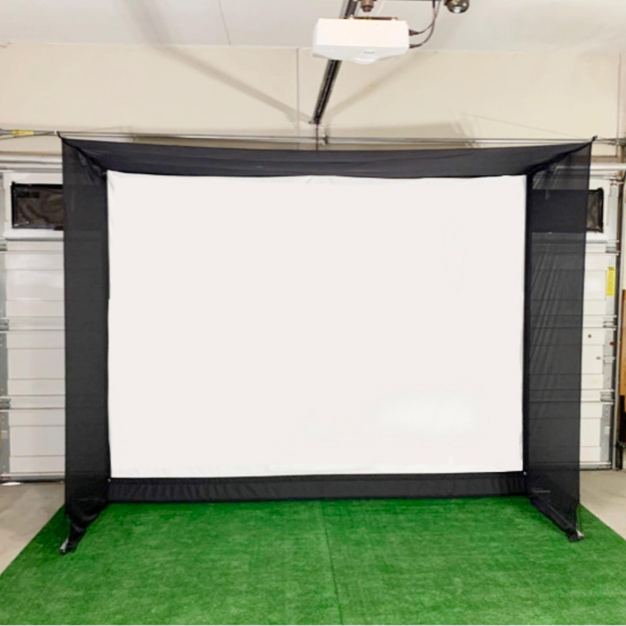 G-TRAK Retractable Sport Impact Screen
