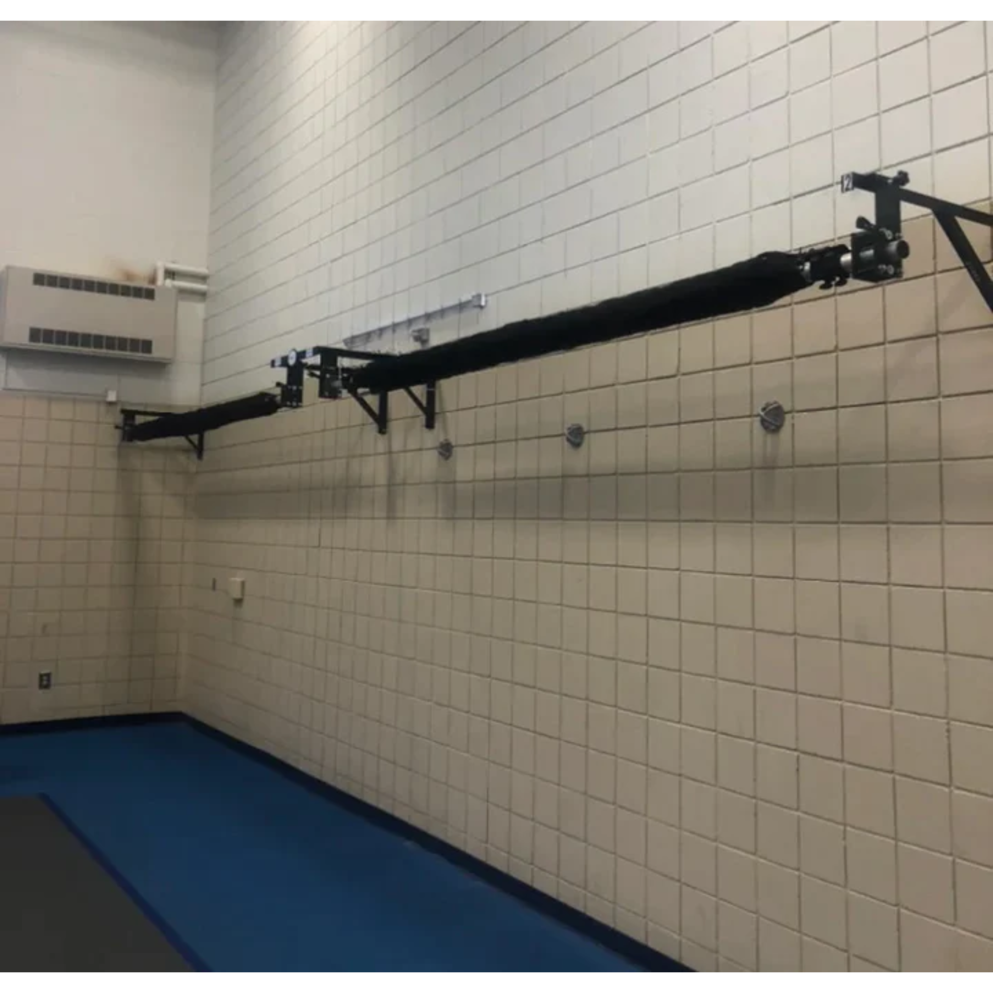 G-TRAK Wall Mount Kit for Retractable Screen & Net