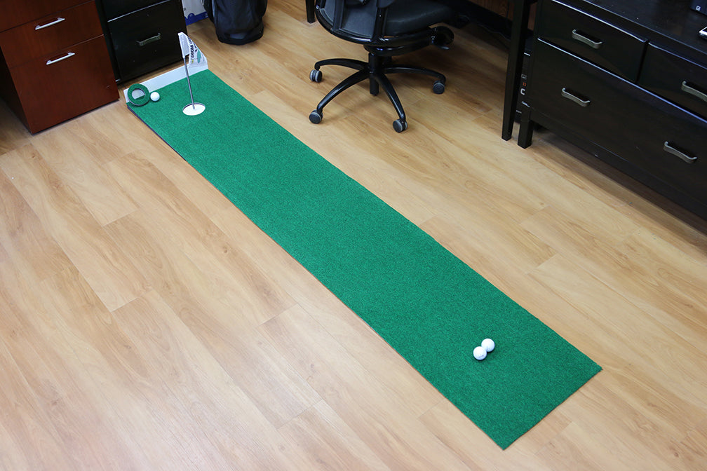 Big Moss Office 8 Fit Putting Green